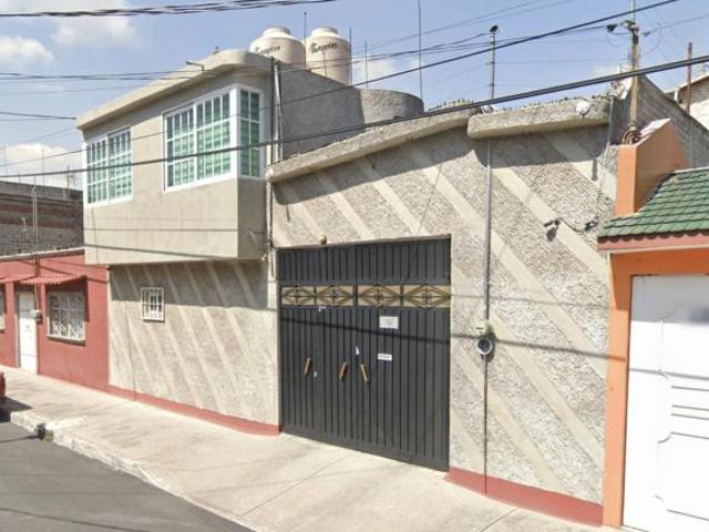 Casa de 260 m² con 3 recámaras en venta en Agrícola Oriental