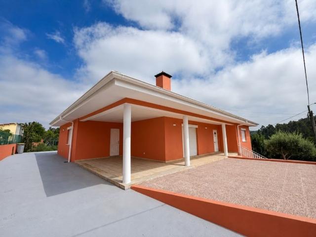 Casa de 264 m² à venda Santa Maria da Feira, Portugal