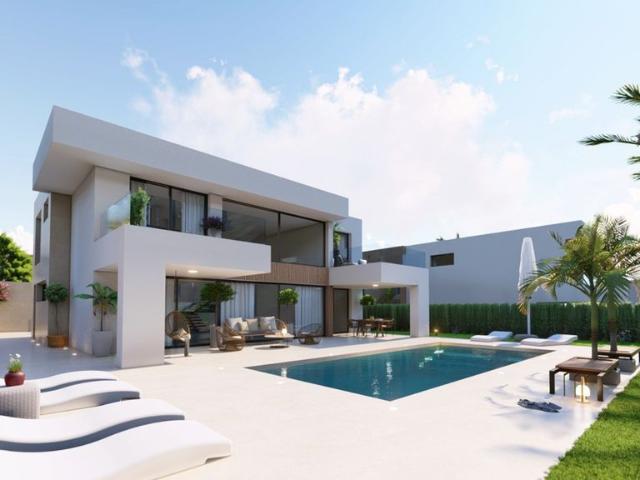 Casa de 265 m2 en venta Castillo de la Duquesa, Andalucía