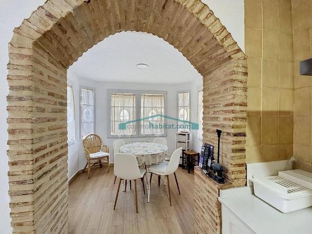 Casa de 266 m2 en venta Paterna, España