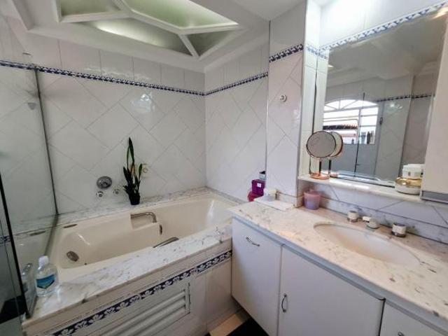 Casa de 268 m² com 3 quartos à venda no Jardim Bonfiglioli