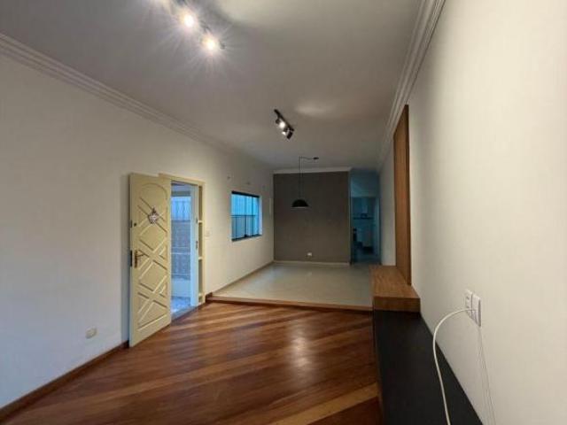 Casa de 277 m² com 3 quartos à venda no Jardim Bonfiglioli, fácil acesso ao metrô