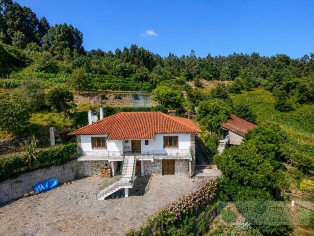 Casa de 275 m² à venda Arcos de Valdevez, Portugal