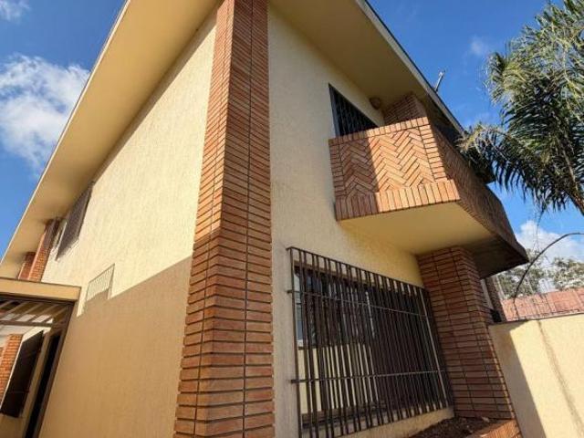 Casa de 280 m² com 3 quartos à venda no Jardim Bonfiglioli
