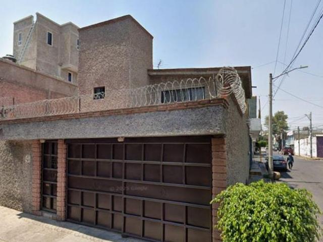 Casa de 280 m² con 3 recámaras en venta en El Rosario