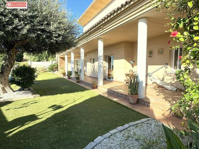 Casa de 291 m2 en venta Calafell, España