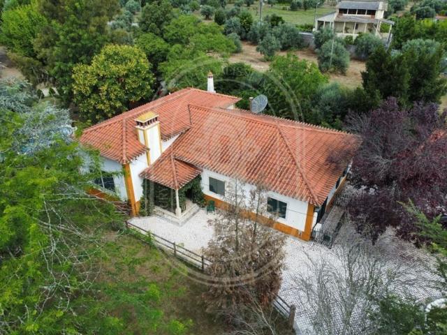 Casa de 294 m² à venda Tomar, Santarém