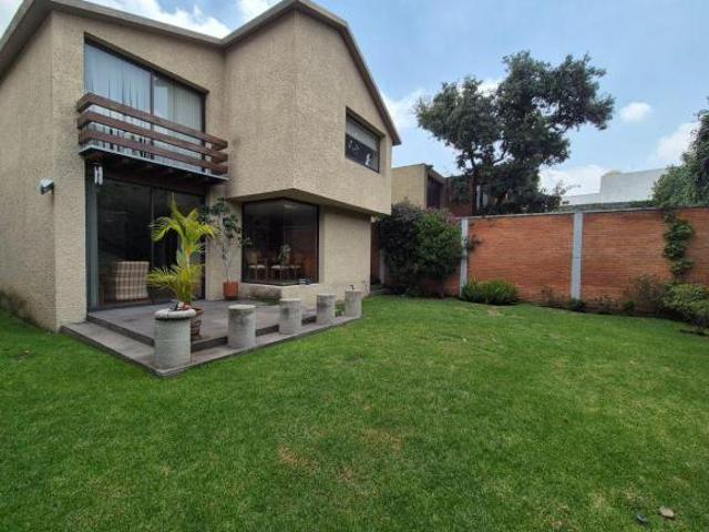 Casa de 295 m² con 3 recámaras en venta en Jardines en la Montaña