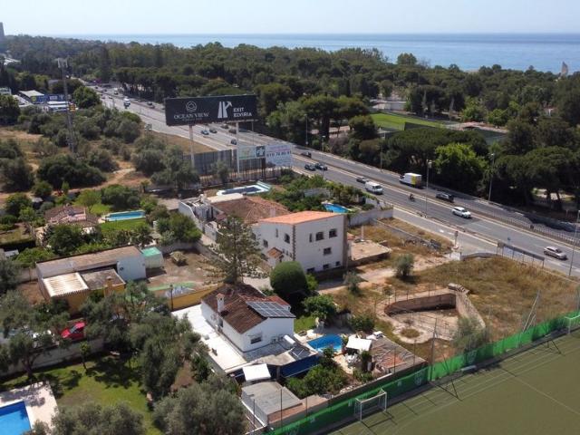 Casa de 200 m2 en venta Marbella, Andalucía