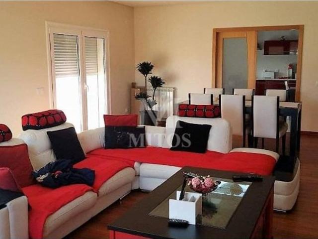 Casa de 200 m² à venda Caminha, Viana do Castelo
