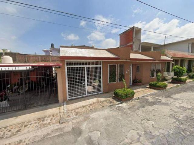 Casa de 200 m² con 3 recámaras en venta en MICH