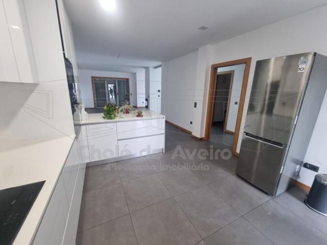 Casa de 201 m² à venda Sobreiro, Albergaria a Velha, Aveiro