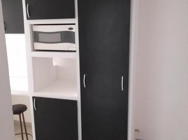 Casa de 205 m² con 4 recámaras y 3 baños a 5 minutos de Toluca 2000
