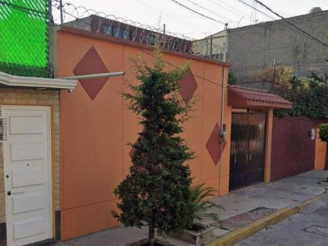 Casa de 209 m² con 3 recámaras en venta en Estado de México