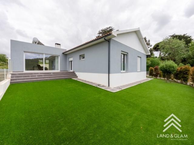 Casa de 213 m² à venda Torres Vedras, Lisboa