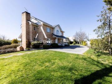 Casa de 347 m2 en venta Boadilla del Monte, Comunidad de Madrid