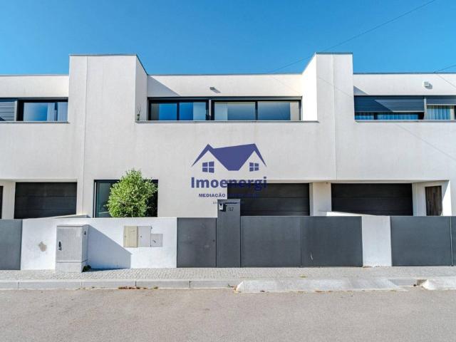 Casa de 216 m² à venda Vila do Conde, Porto