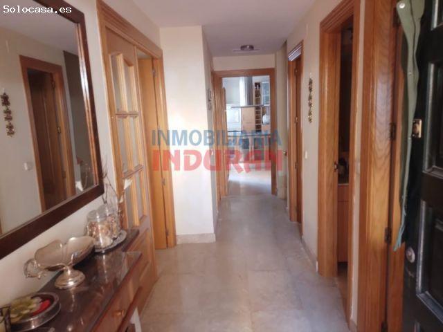 Casa de 223 m² con Terraza y Cochera en Navalmoral del la Mata