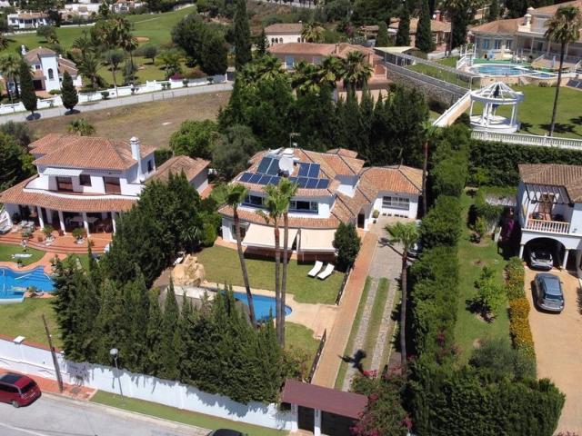 Casa de 230 m2 en venta Mijas, Andalucía
