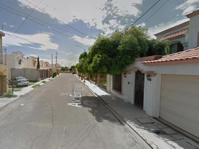 Casa de 230 m² con 4 recámaras en venta en Casa Blanca