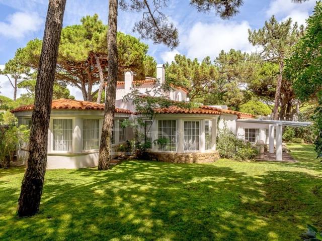 Casa de 231 m² para alugar Quinta da Marinha Cascais, Cascais, Lisboa