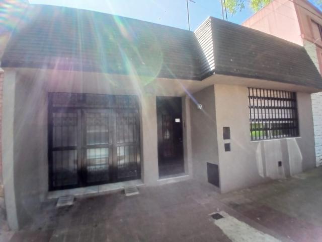 Casa de 2 Dormitorios en Alquiler