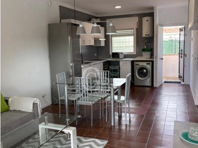 Casa de 2 habitaciones, con vistas al mar