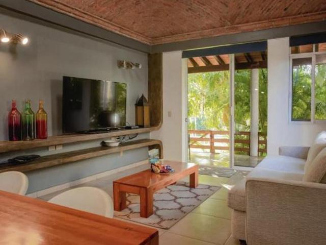 Casa de 2 Habitaciones en Fracc. Privado en Puerto Escondido