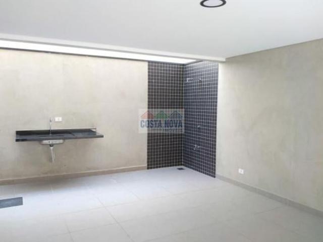 Casa de 2 pavimentos, 2 suítes, 2 vagas de garagem, Ponta da Praia, Santos