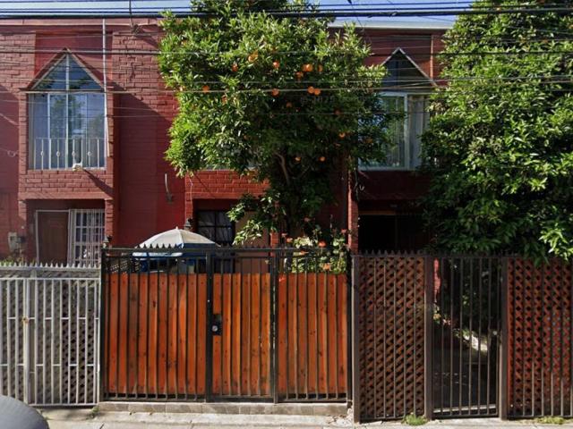 Casa de 2 pisos 3D 1B
