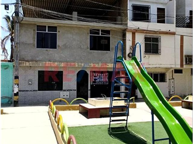 ¡Ubicación Privilegiada En Talara!  Casa De 2 Pisos Frente A Parque, Cerca Del Centro Cívico, Bancos, Minsa Y Municipalidad Provincial
