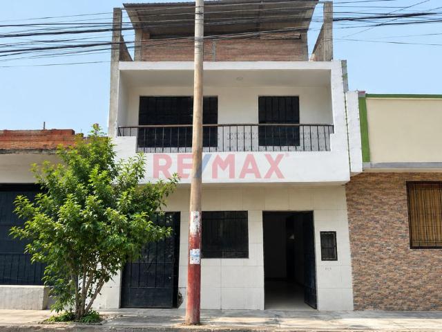 Casa De 2 Pisos Independientes + Tercer Nivel Semiconstruido – Chaclacayo