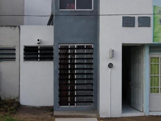 ? Casa de 2 Plantas en Venta | La Providencia, Tlajomulco de Zúñiga