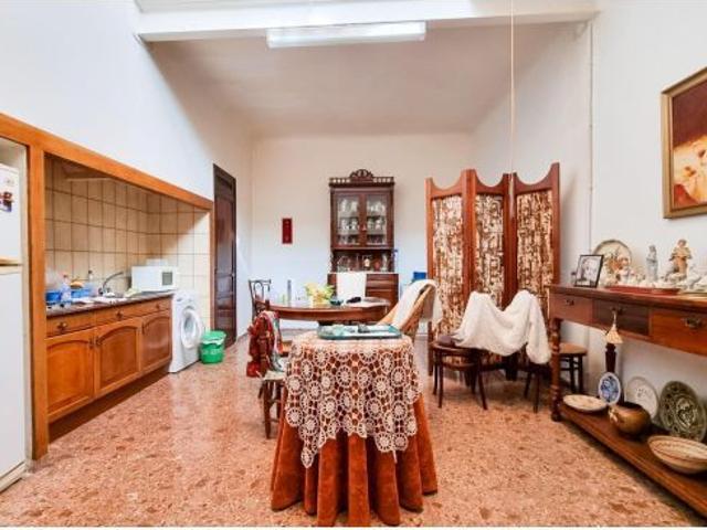 Casa de 2 plantas en Novelda