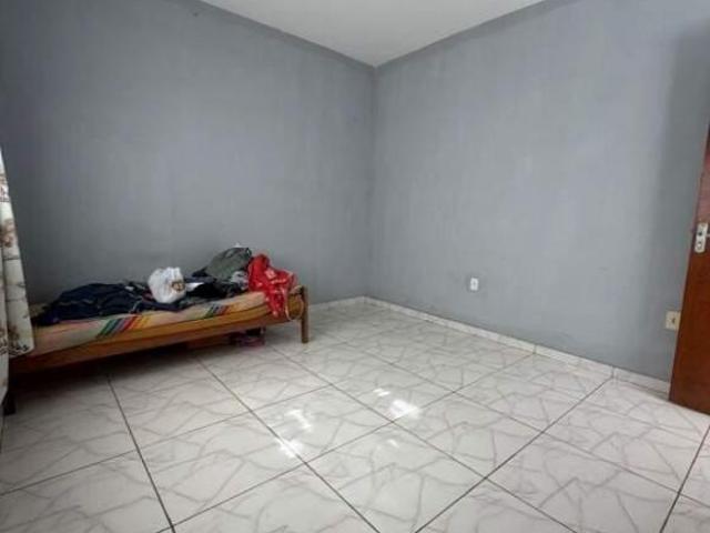 Casa de 2 Quartos sendo 1 Suíte com Lote Amplo de 360m² em Bairro em Crescimento!