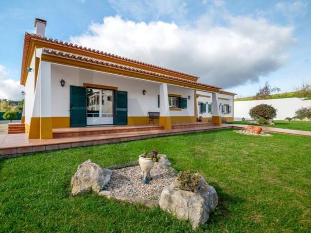 Casa de 348 m² à venda Azambuja, Portugal