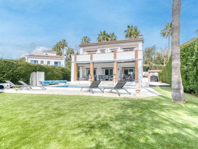 Casa de 349 m2 en venta Mijas Costa, España