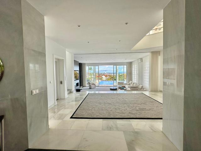 Casa de 350 m2 en venta Benahavís, Andalucía