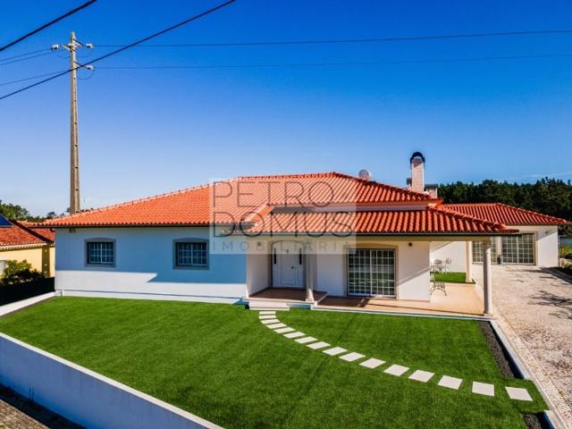 Casa de 358 m² à venda Leiria