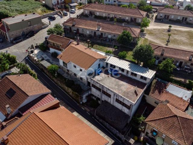 Casa de 377 m² à venda Penafiel, Porto