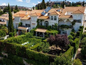 Casa de 385 m2 en venta Granada, Andalucía