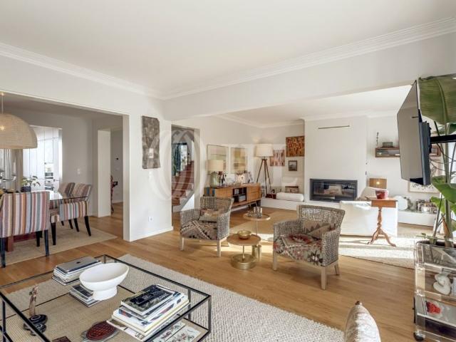 Casa de 385 m² à venda Cascais, Lisboa