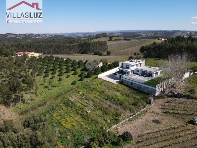 Casa de 386 m² à venda Barrocalvo, Bombarral, Leiria
