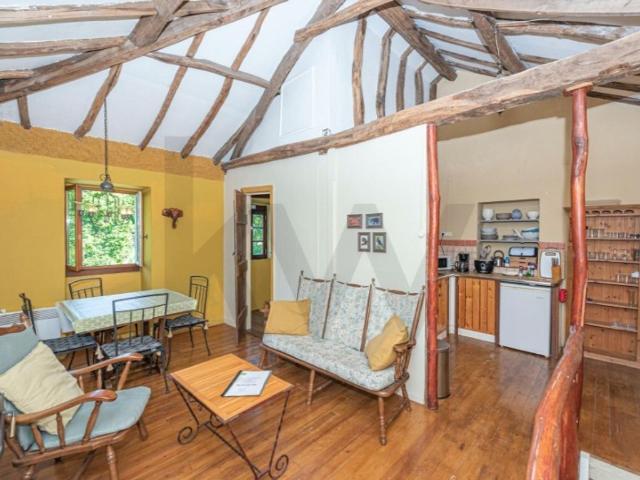 Casa de 396 m² à venda Castanheira de Pera, Leiria