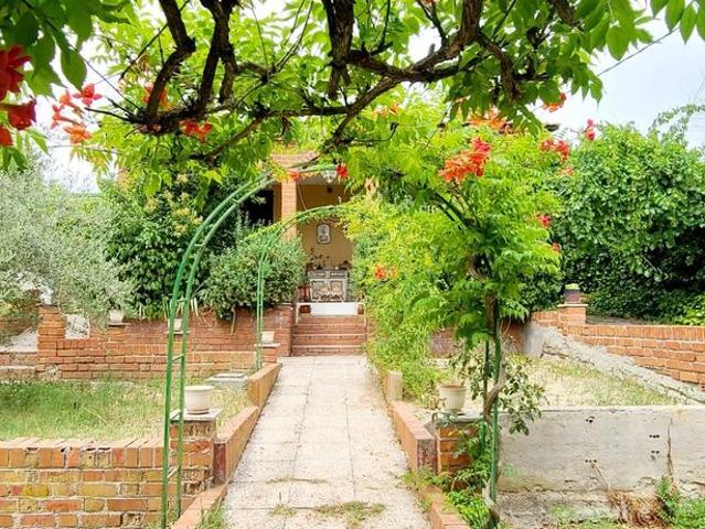 Casa de 300 m2 en venta Villaviciosa de Odón, España