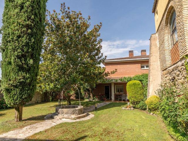 Casa de 300 m2 en venta Olaz, España