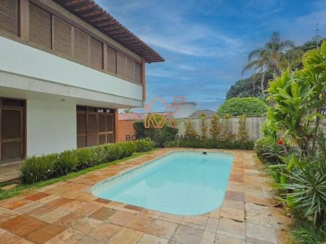Casa de 300 m² na Professor Pedro Aleixo Belvedere Belo Horizonte MG, aluguel por R$ 15.000/mês