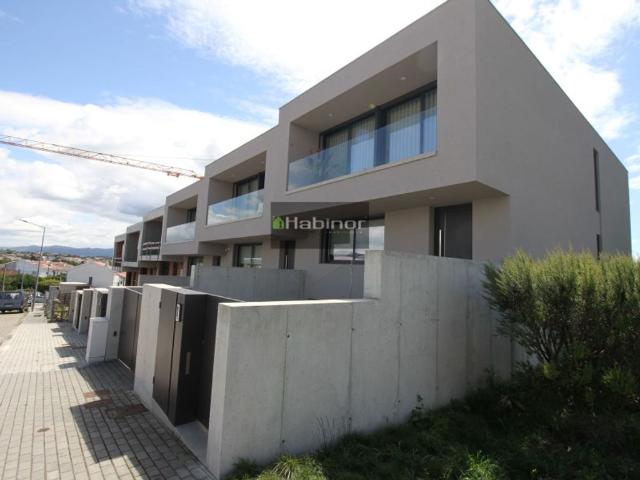 Casa de 300 m² à venda Argacosa, Viana do Castelo