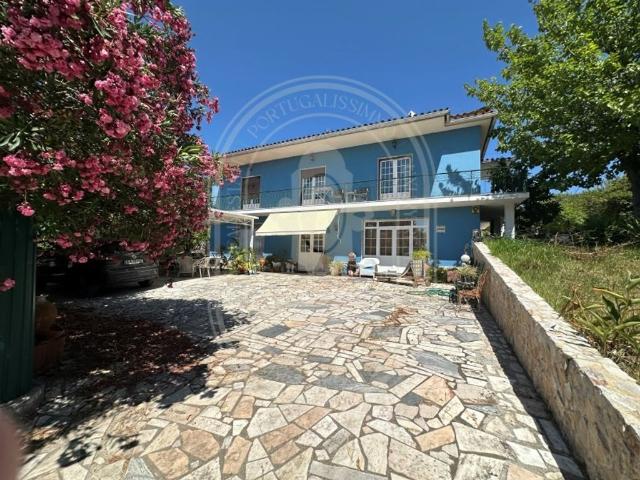 Casa de 300 m² à venda Tomar, Santarém