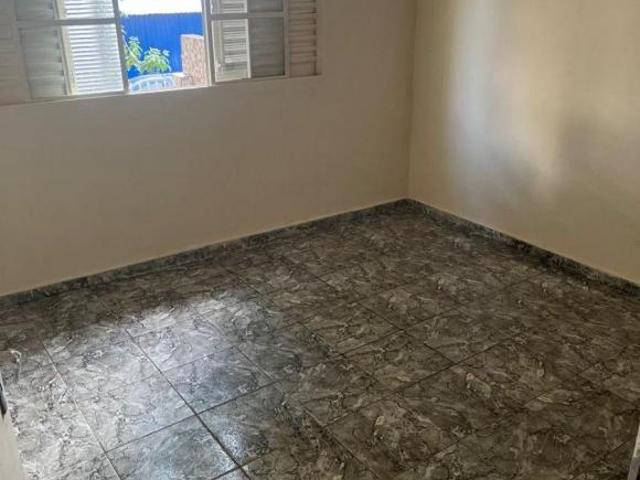 Casa de 300 m² com 3 quartos à venda em Jardim Gonçalves